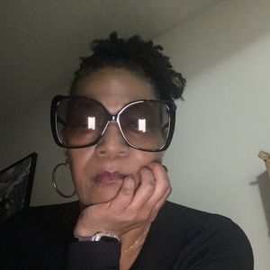 Meet your Posher, Christi